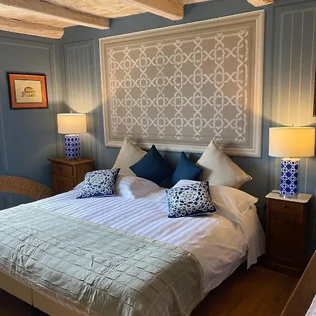 Maison Otto Oda ve Kahvaltı *