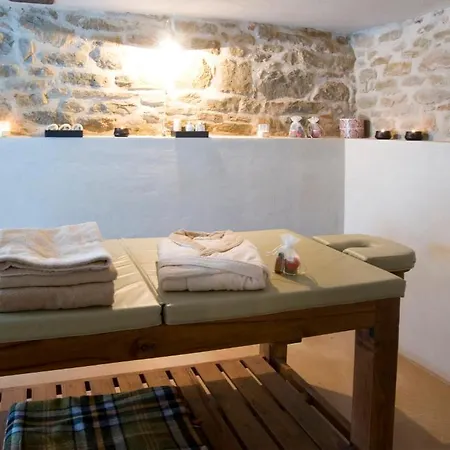 Oda ve Kahvaltı Maison Otto Bossolasco